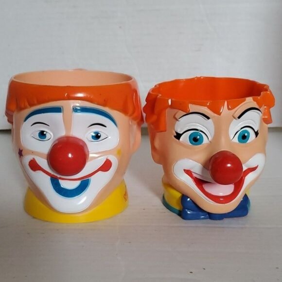 2 Clown Ringling Bros and Barnum & Bailey The Greatest Show on Earth Cups Mugs - Picture 16 of 16